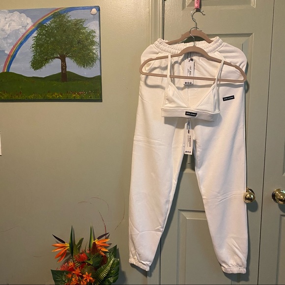 White Bralet & Jogger Set - Picture 6 of 6